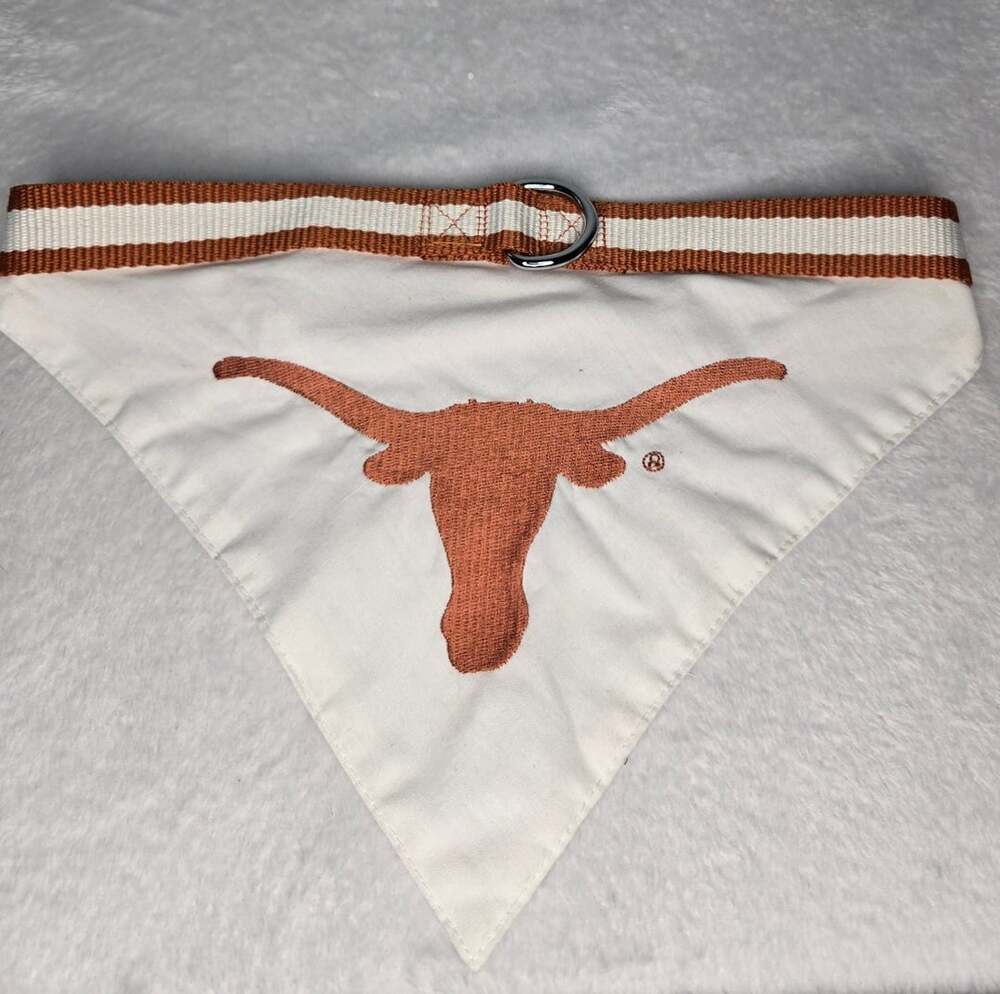 University of Texas Dog Collar With Bandana White Orange